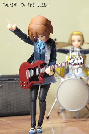 figma けいおん! フィギュア セット　ギターコレクション他 Amazon.co.jp: figma けいおん! 中野梓 制服ver. : ホビー