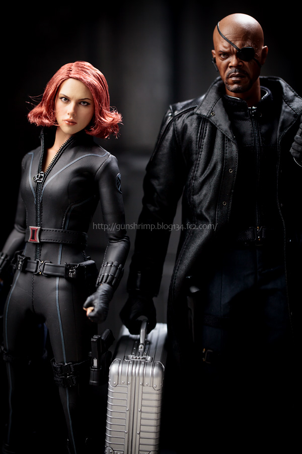 HOTTOYS】ブラックウィドウ/アベンジャーズ | talkin' in the sleep
